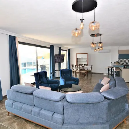 Yeni Villa Kalkan